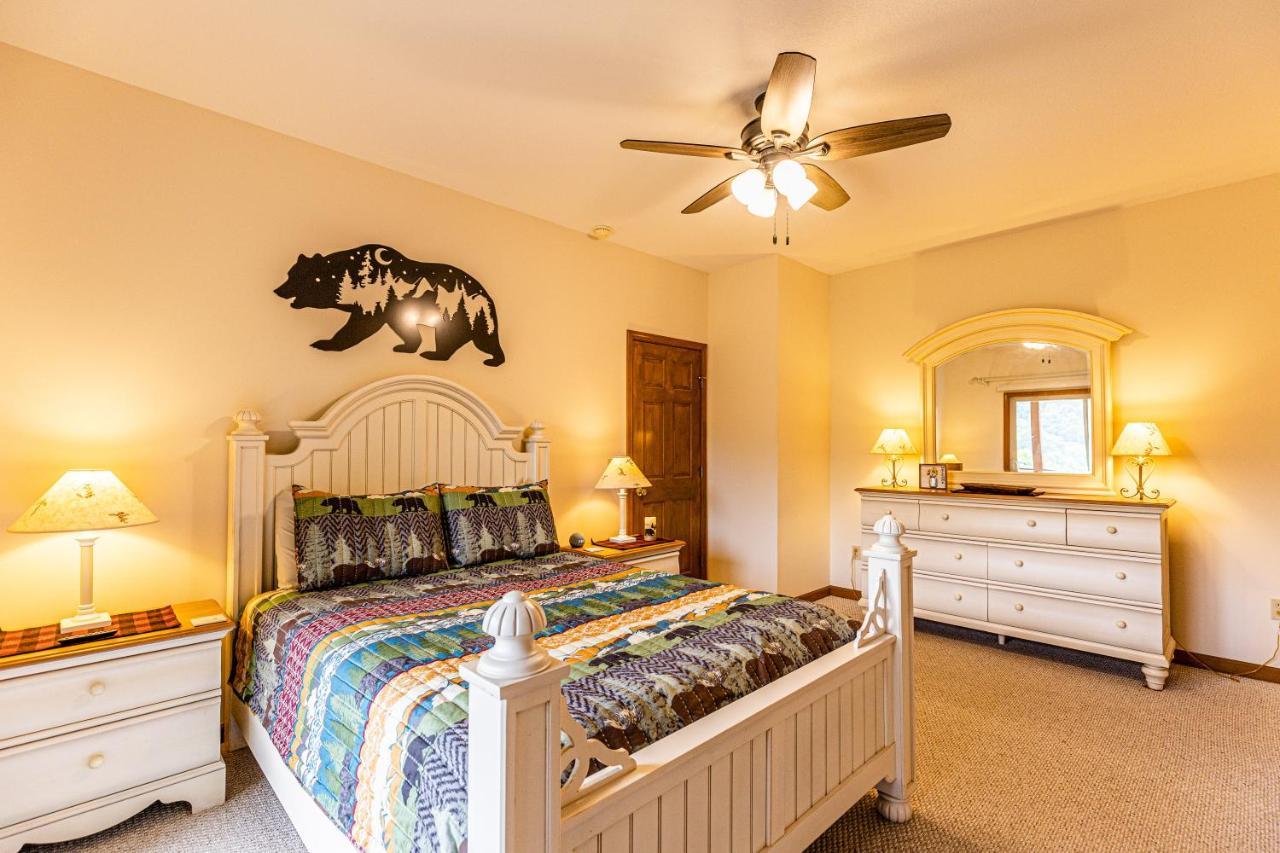 Condo With Stunning Mountain And 6Th Green Views Near Harrahs Cherokee Bryson City Whittier ภายนอก รูปภาพ